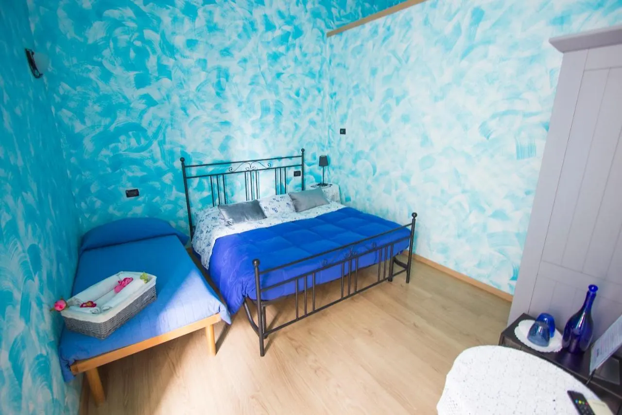 Bed and Breakfast Ghiro Ghiotto Pietra Ligure Bed & Breakfast