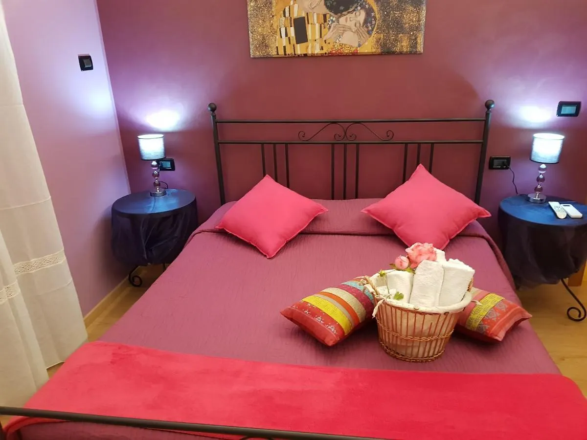 Bed & Breakfast Bed and Breakfast Ghiro Ghiotto Pietra Ligure