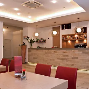**** Hotel Remilia Italia